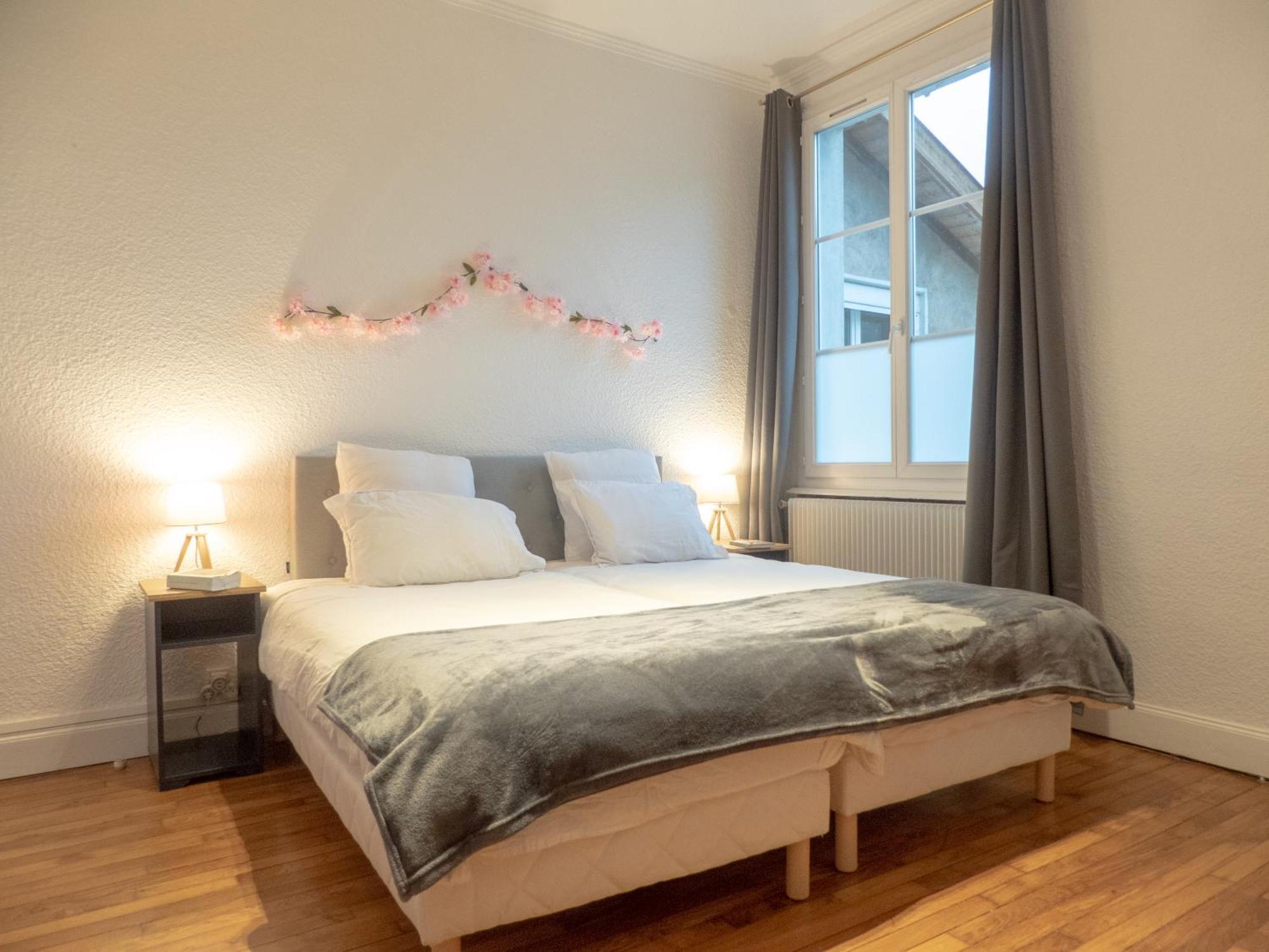 L'Amour De La Paix - Centre-Ville - Jardin - Proche Gare - Tv65"Primevideo - Ambiance Tres Chaleureuse - Parking Gratuit Sous-Video Surveillance Proche - Gere Par Presta-Zen'Services Verdun-sur-Meuse Exterior foto